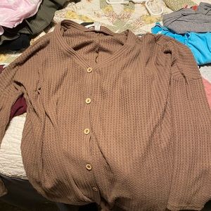 Women’s waffle knit sweater size sm. Never worn. Smoke free home